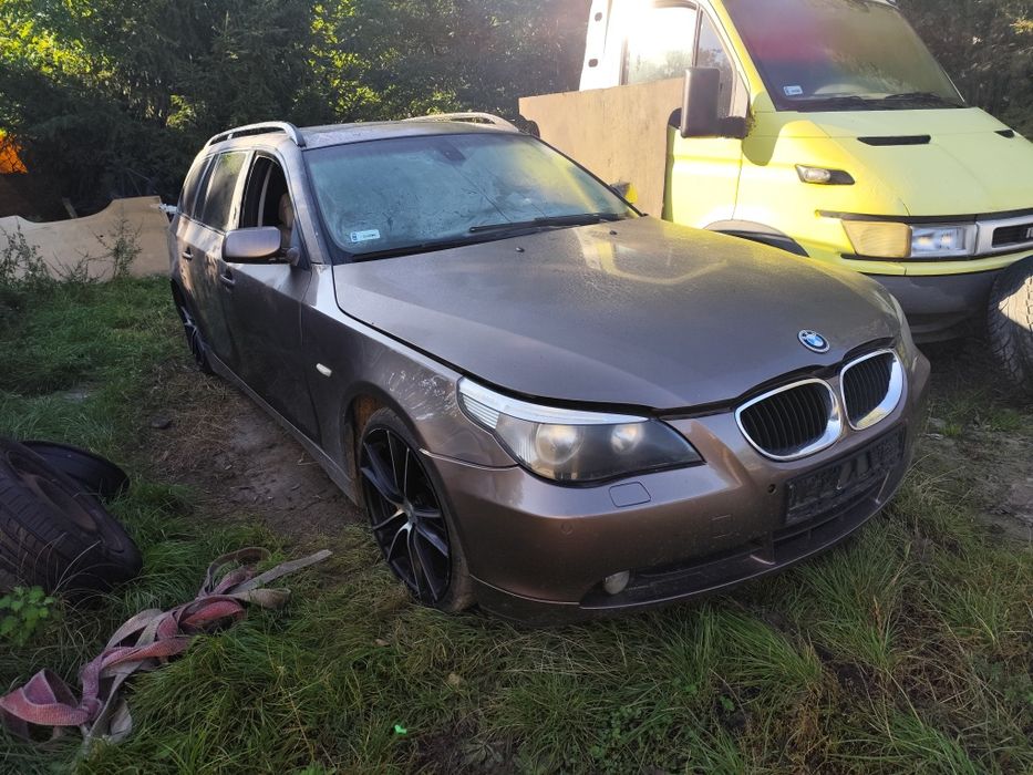 BMW E61 3.0D 530D zderzak tył AMETHYSTGRAU Metallic A09/8