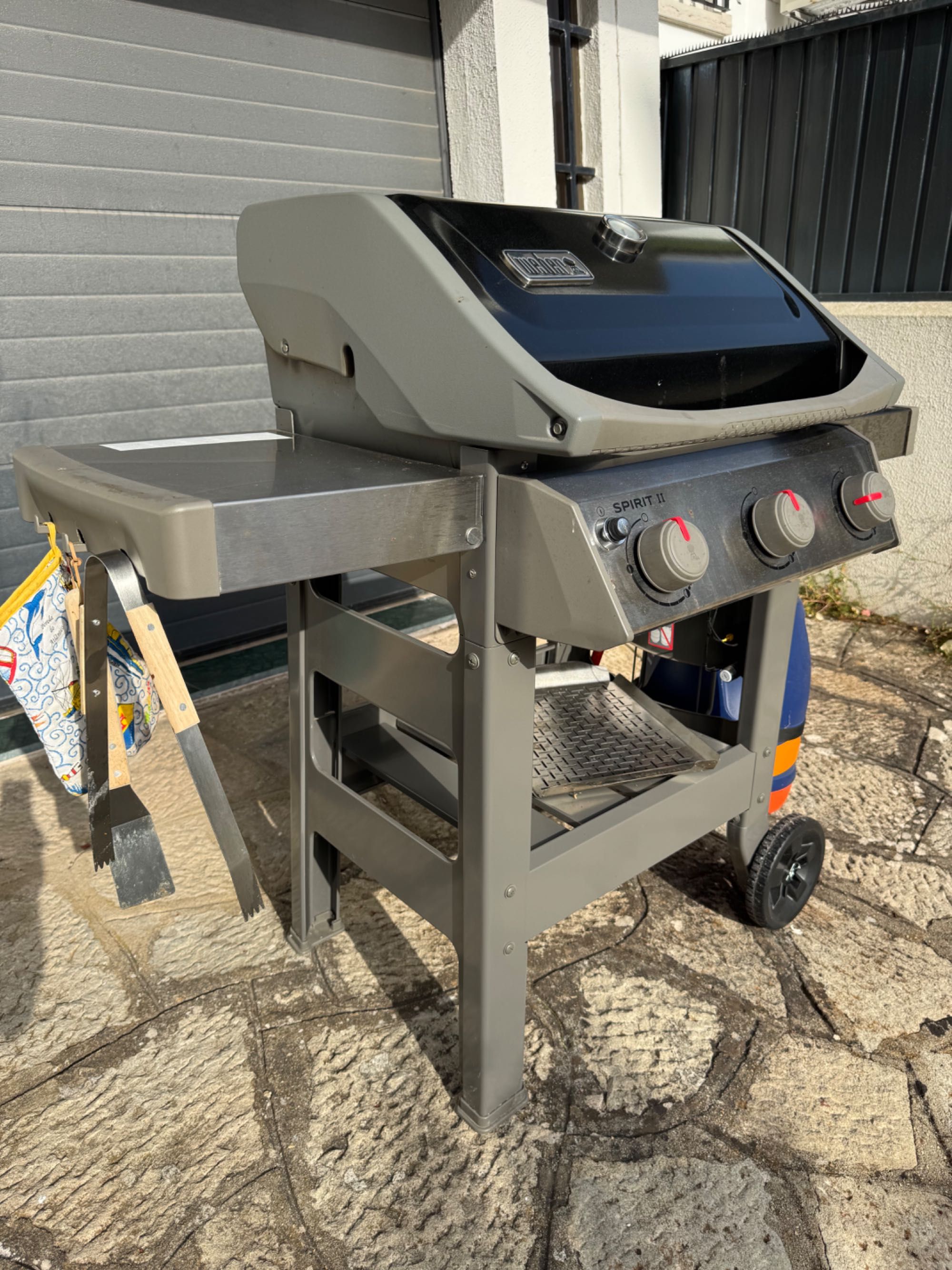 Grelhador a Gás Weber Spirit II E-310 GBS + Acessórios + Botija