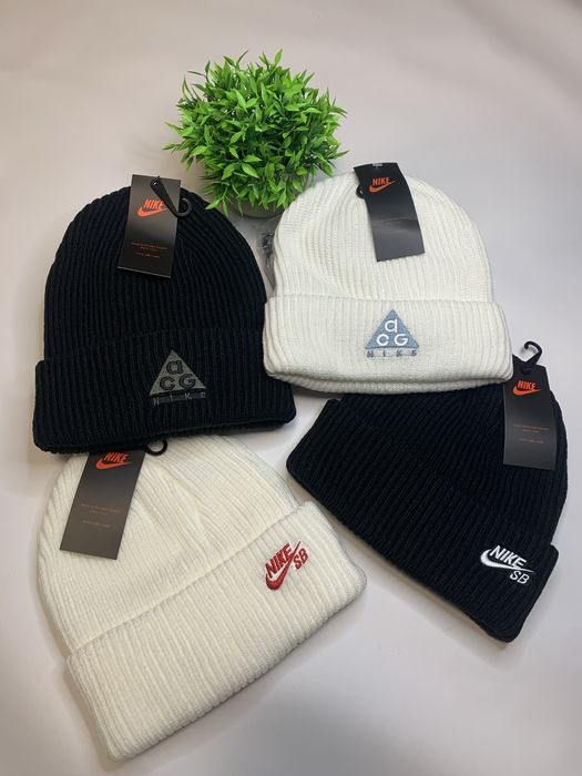 Шапка Nike sb unisex/Nike ACG/чорна/біла