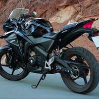 Honda CBR125R (Motor Novo)