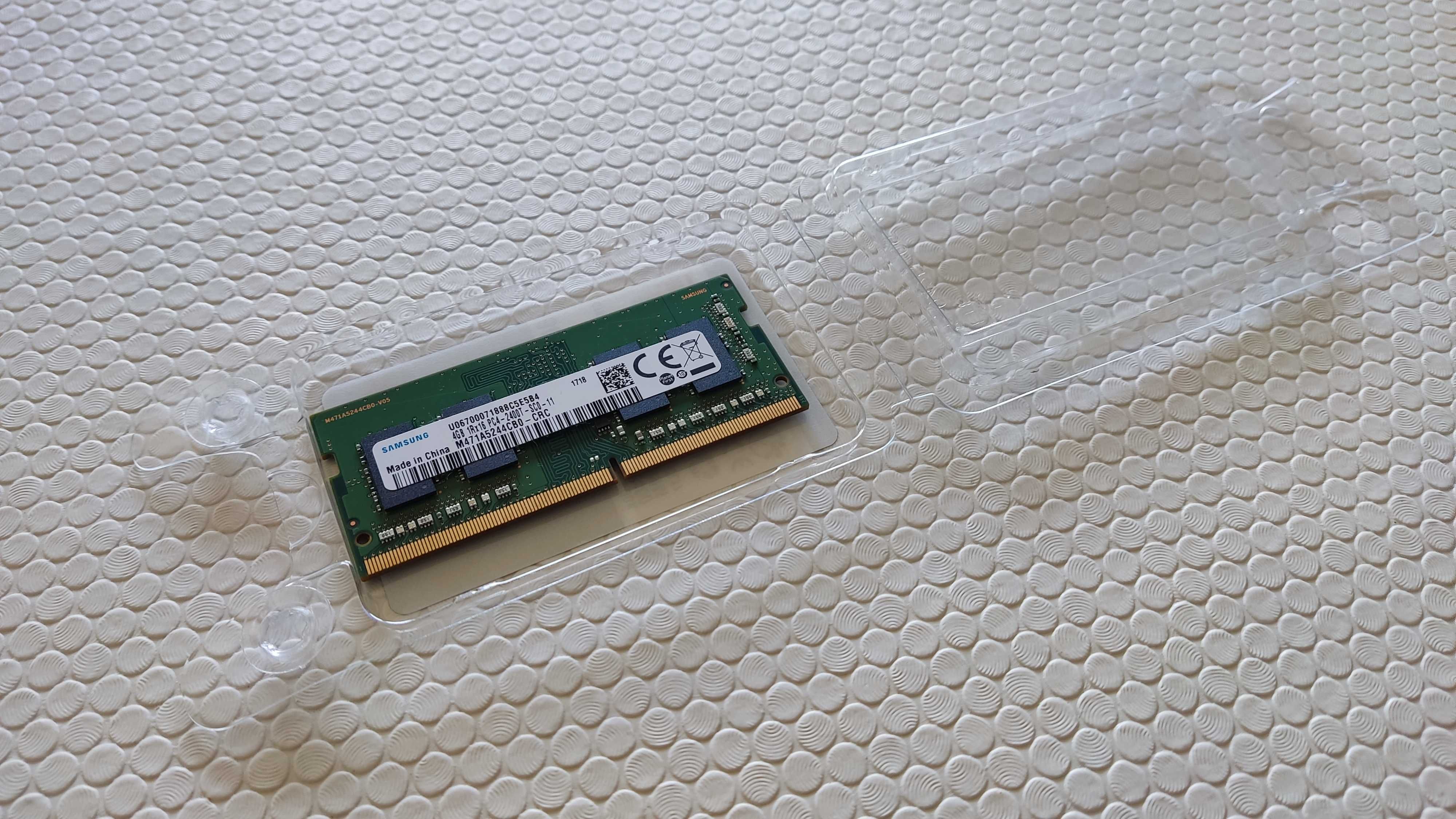 Memória RAM Samsung 4GB SO-DIMM DDR4 2400MHz (M471A5244CB0-CRC)