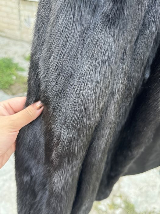 Продам норковую шубу