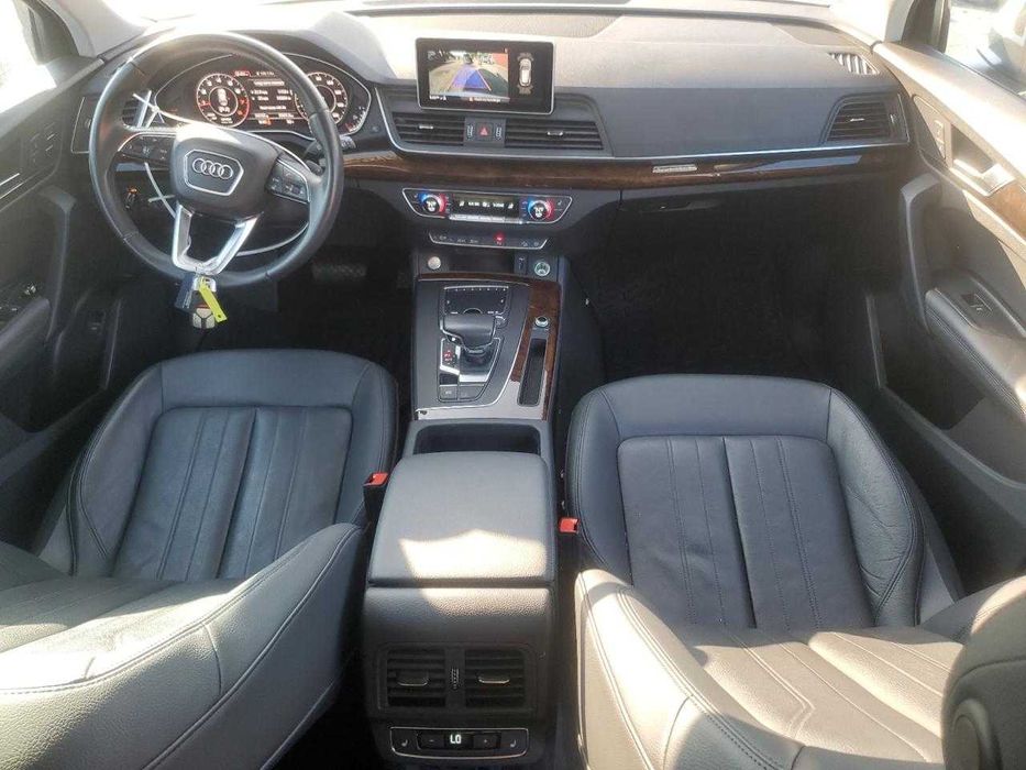 2020 Audi Q5 Premium PLUS