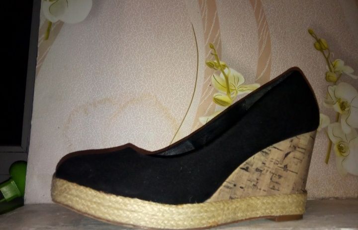 Туфли сабо танкетка 38 р