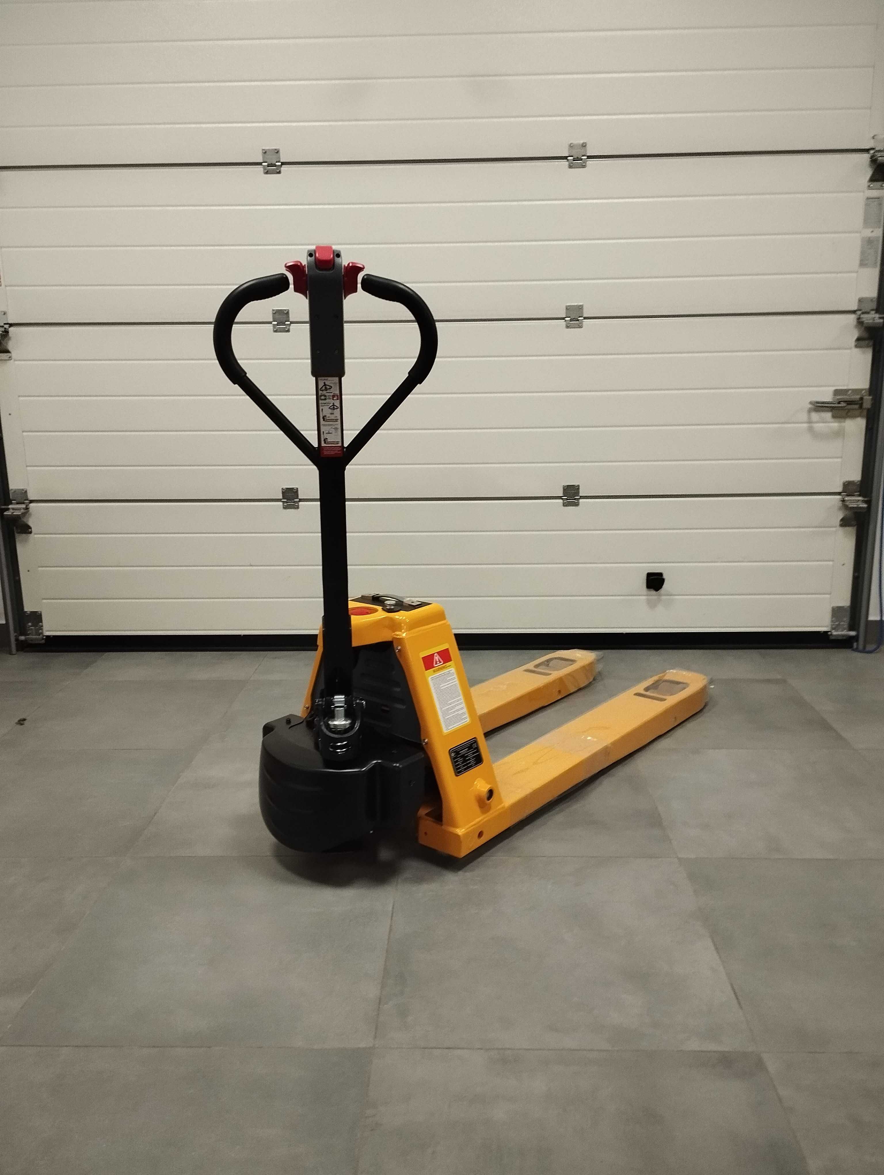 Paleciak elektryczny wózek paletowy widlak PPT20 EPT15 115cm 100cm cbd