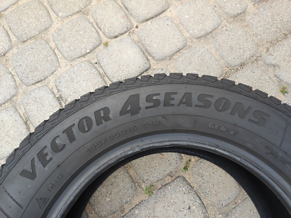 195.65.15 jedna opona Goodyear Vector 4 Seasons Gen-2 Dot 2023