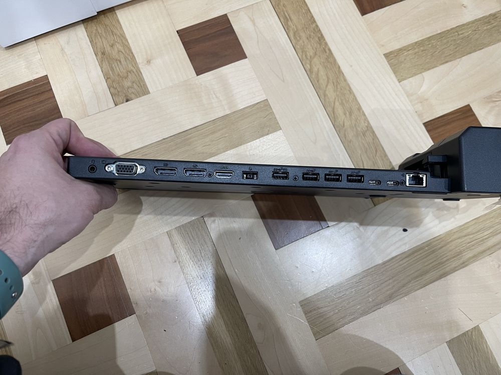 Stacja dokujaca thinkpad ultra dock station 40AJ t490 t14 t15 t590 itd