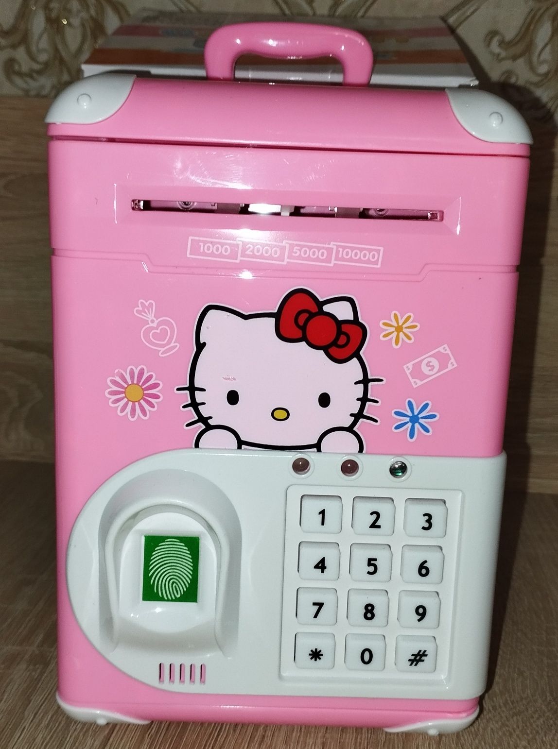 Электронная детская копилка сейф с отпечатком пальца Hello Kitty