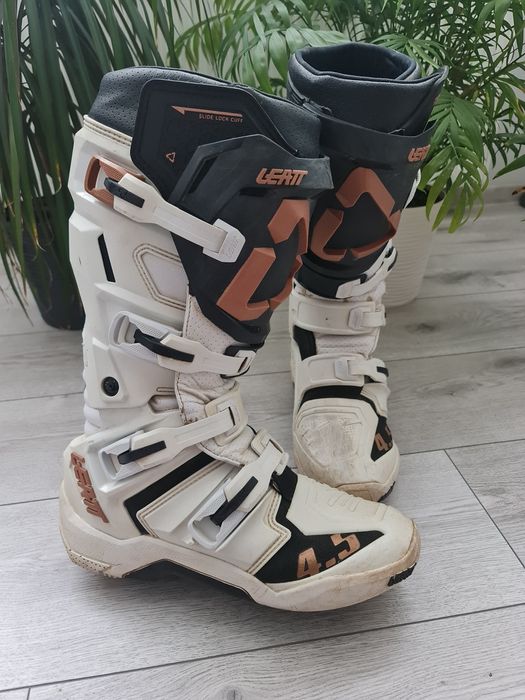 Мотоботи крос ендуро взуття екіпірування черевики мото боти спорт