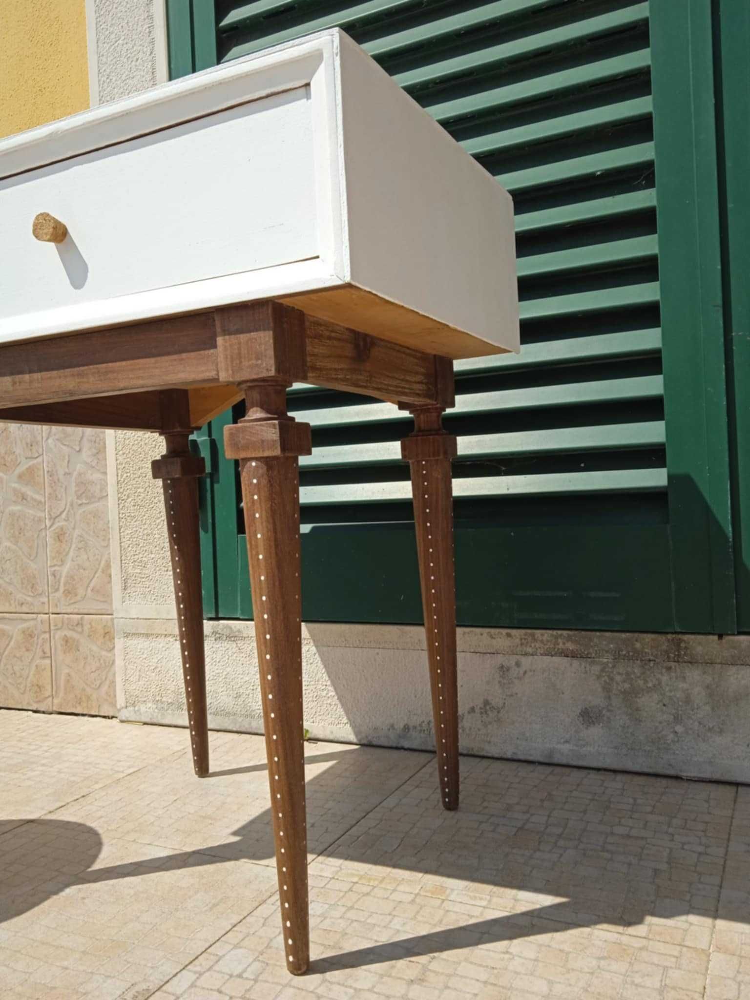 Mesa de apoio vintage