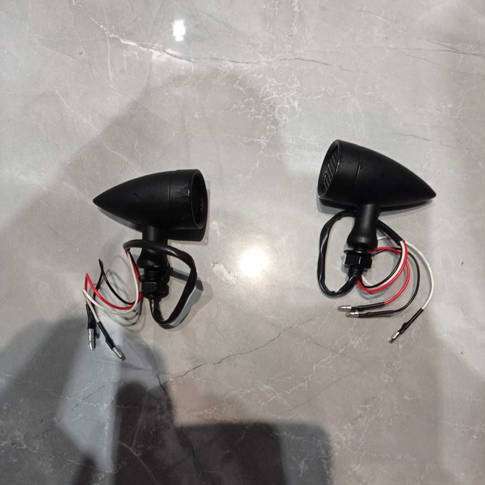 Kierunkowskazy Kierunki czarne metal Harley Chopper inne Para 2 sztuki