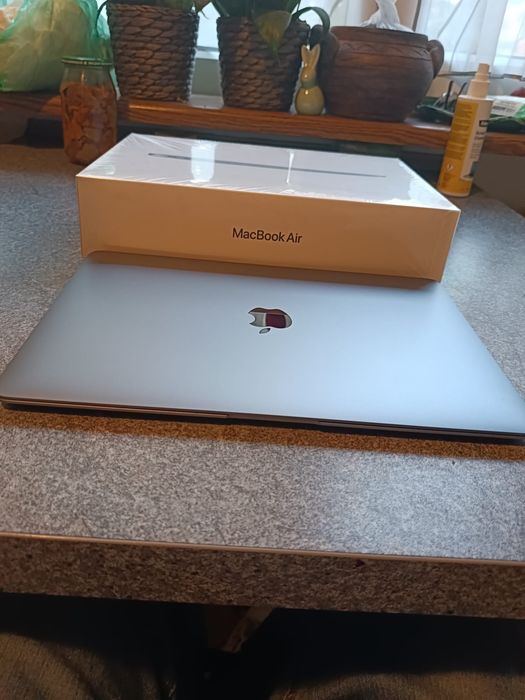 MACBOOK air M1 16 GB ram 512GB SSD