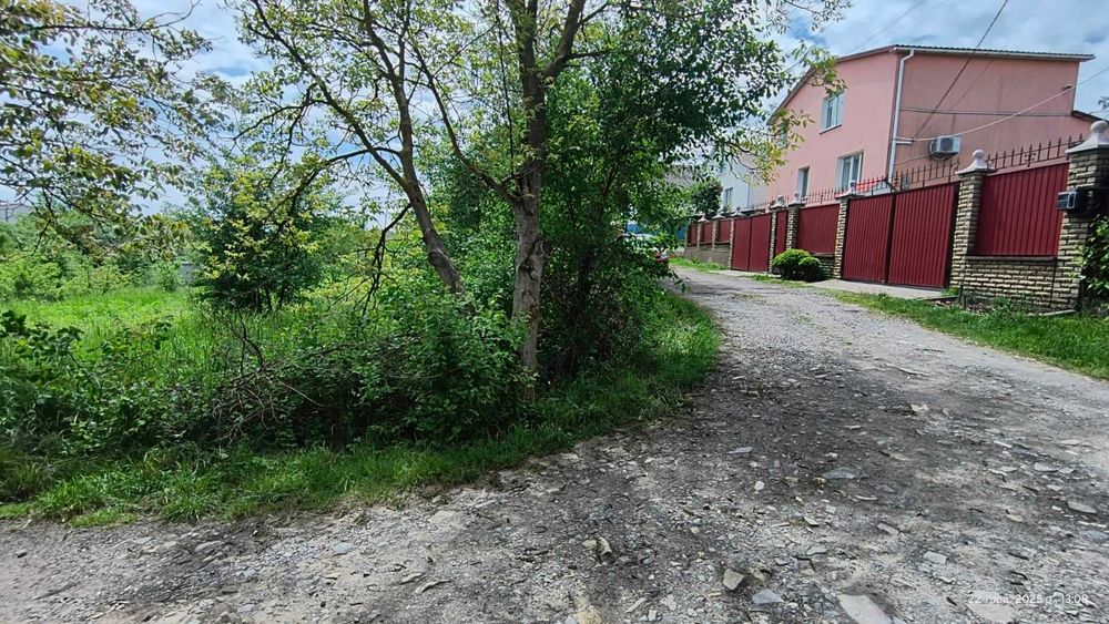 Продаж земельної ділянки Лезневе 5,7 соток