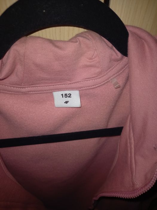 Bluza 4f rozmiar 152