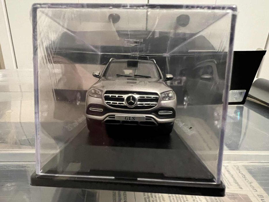 Mercedes-Benz GLS 1:43 Spark Model Kolekcjonerski