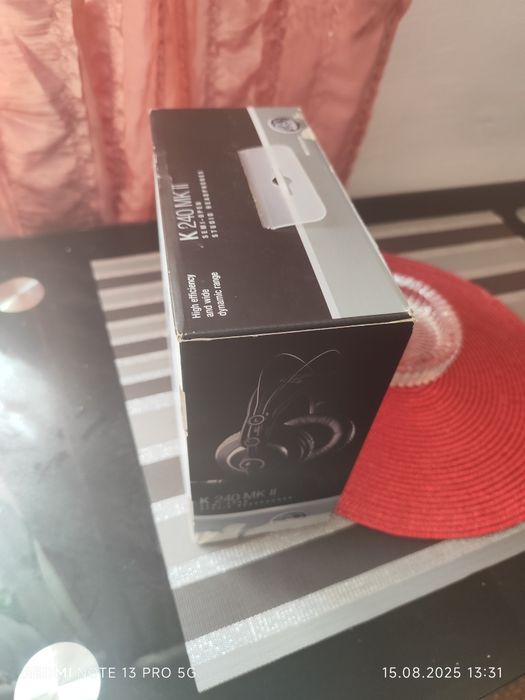 Słuchawki AKG MKII nauszne