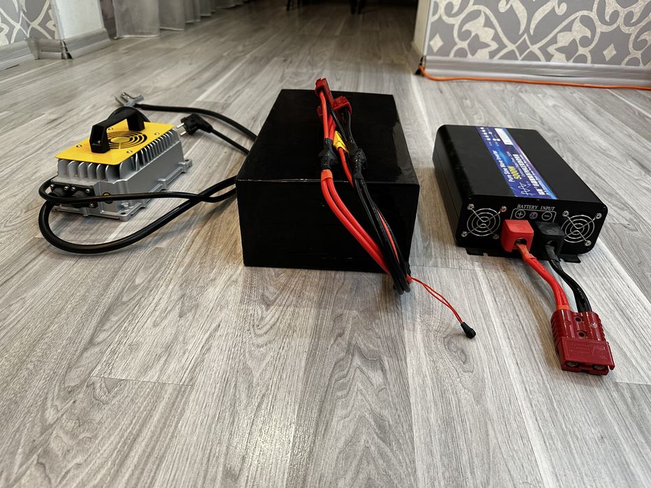 Аккумулятор 3048Wh LG CHEM e63 (25.4V 120A) +інвертор 5kW +зарядка 30А