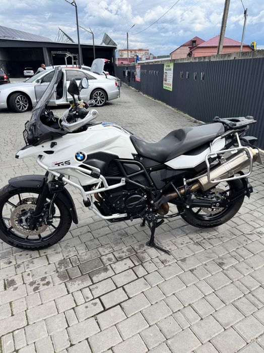 Мотоцикл bmw 700gs