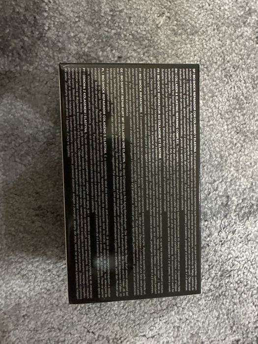 Ampolas de tratamento reparador do rosto