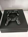 PlayStation 4 pro 1TB + gry