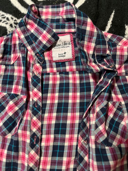 Жіноча сорочка в клітинку