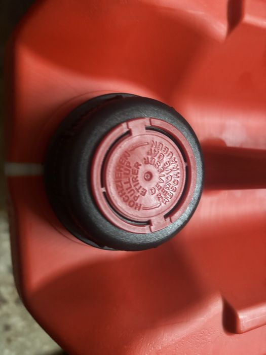 Total Rubia TIR 7400 10W-40, 20 л (227211) моторное масло