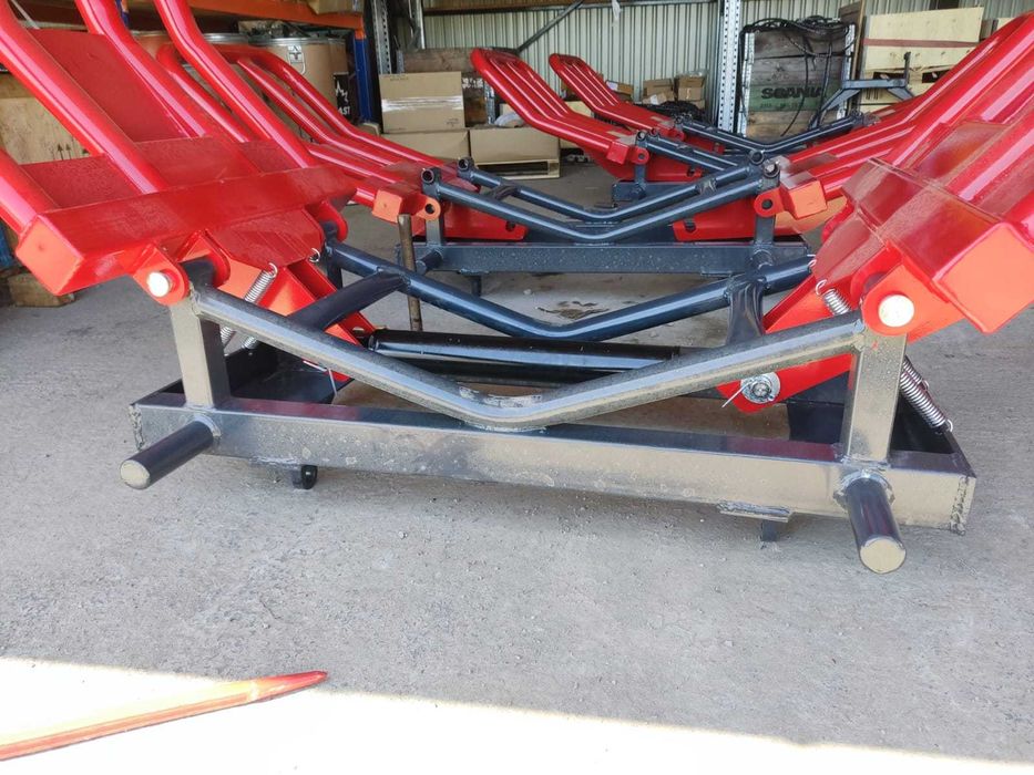 Chwytak do bel balotów ze sprężyna Metal-Technik solidny nowy chwytak