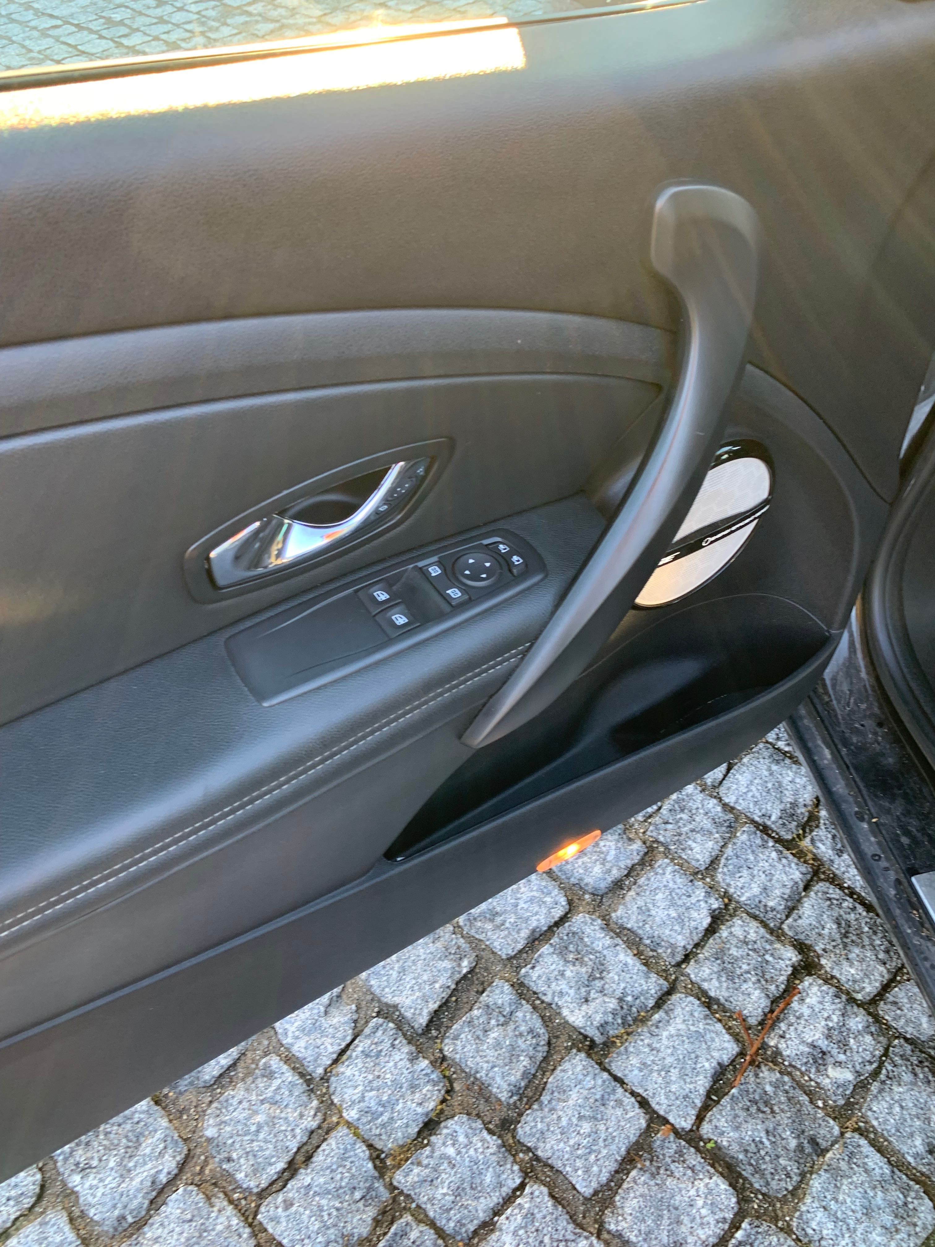 Renault megane coupe Bose