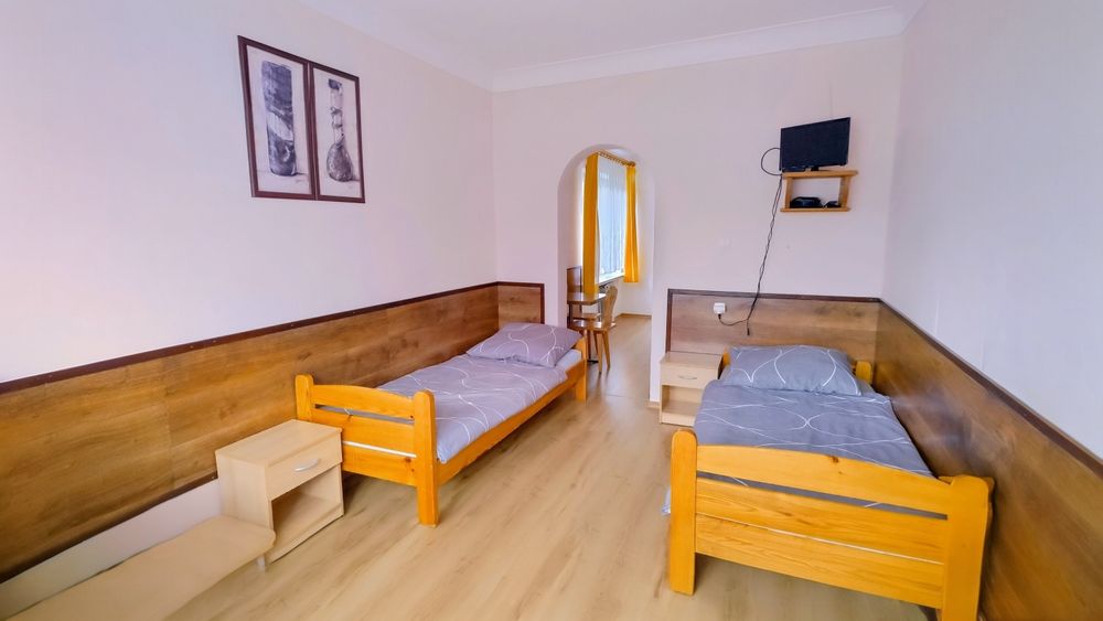 Pokoje z łazienkami, grupy, agroturystyka, kuchnia, parking