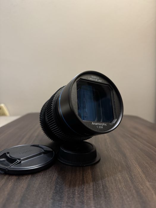 Obiektyw Sirui Anamorphic 35mm x1.33 f/1.8 MFT
