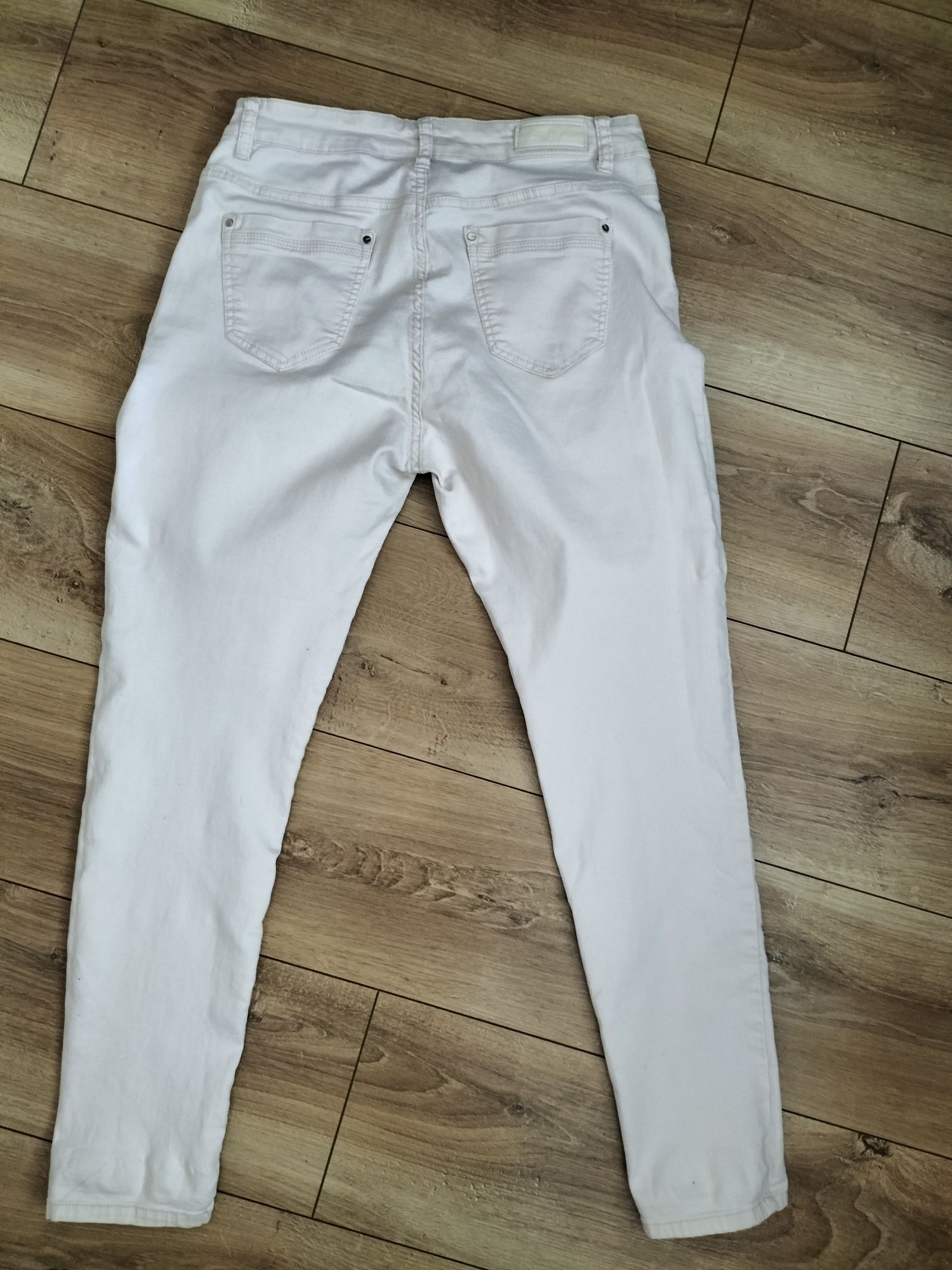 Jeansy skinny pudrowy róż r. 42