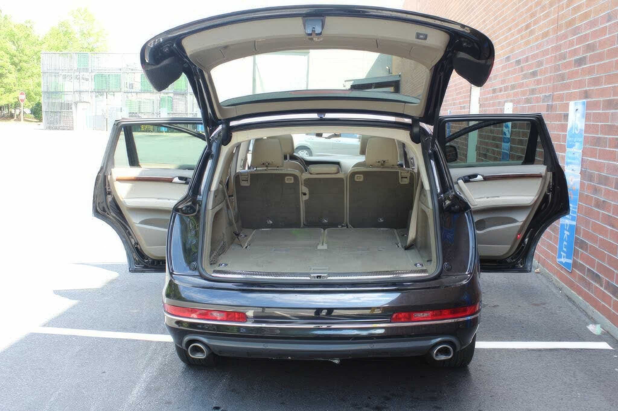 2014 Audi Q7  Premium Plus
