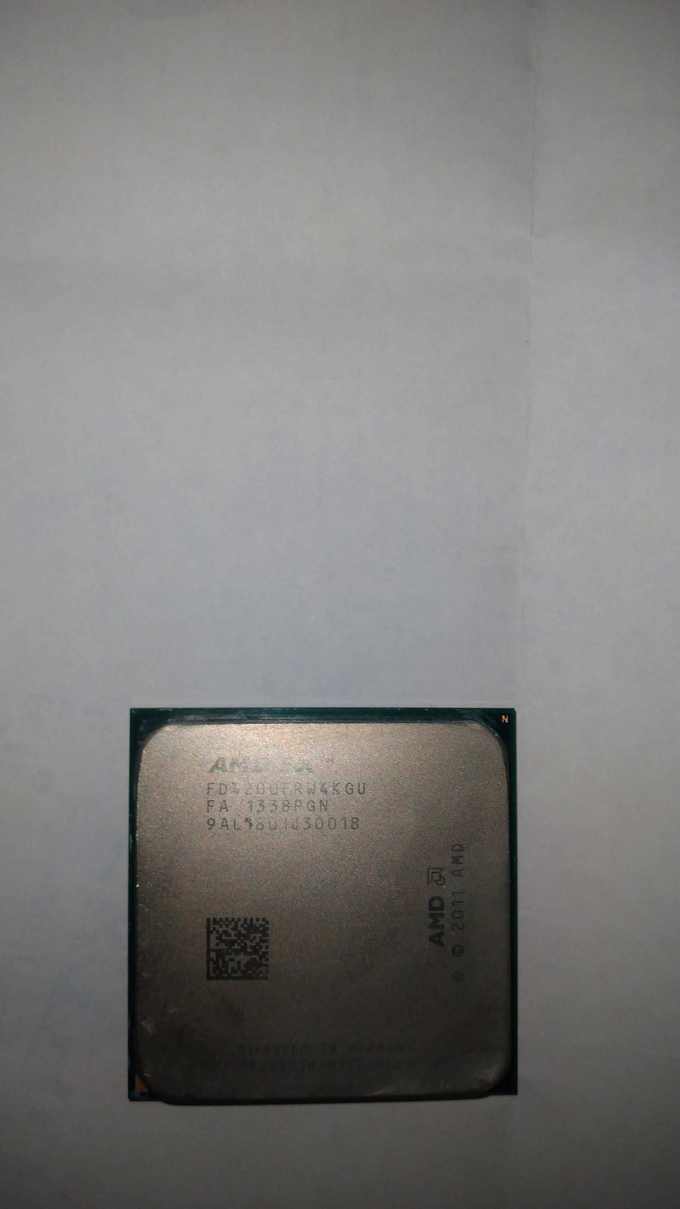 Процессор AMD FX-4200 3.30GHz/8M/2600MHz AM3+