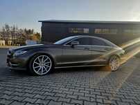 Mercedes-Benz CLS Bogata wersja 320 KM - 4 MATIC - Bogata Wersja - Masaże , Panorama.