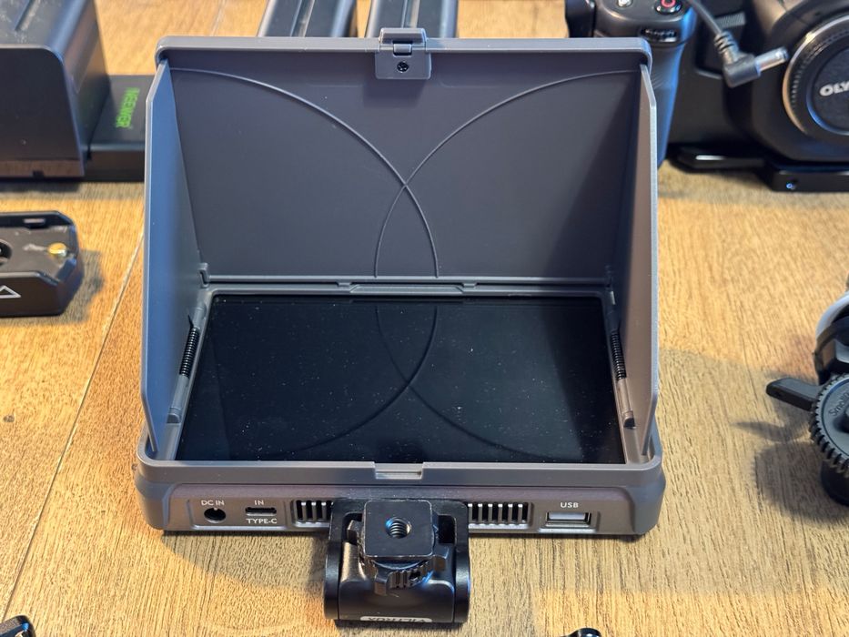 Blackmagic Pocket Cinema Camera 4K z kompletem akcesoriów