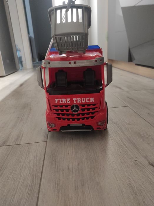 Wóz strażacki dla dzieci