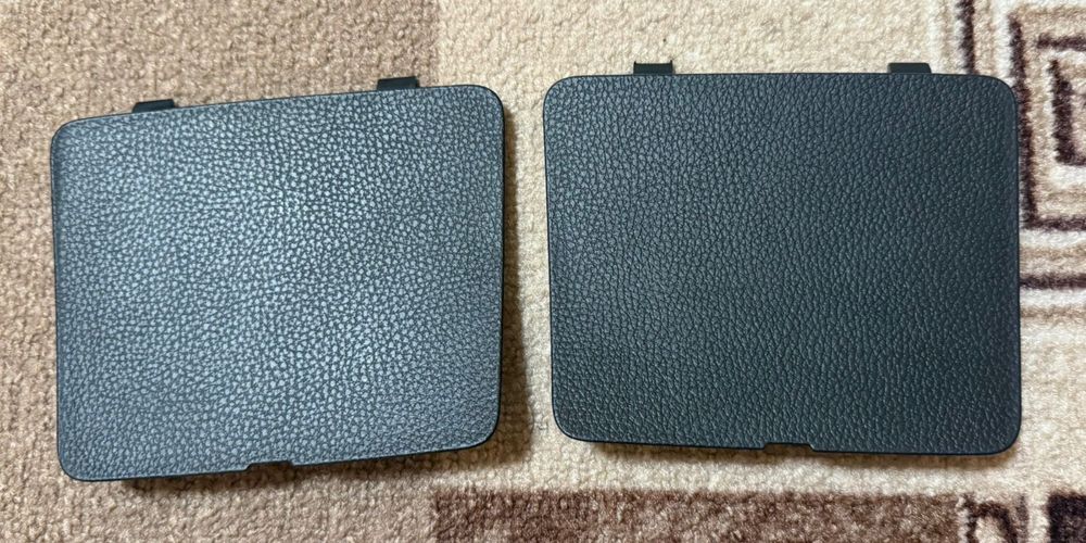 Заглушки внутрішні в кришку багажника Toyota RAV4 2018- (XA50)