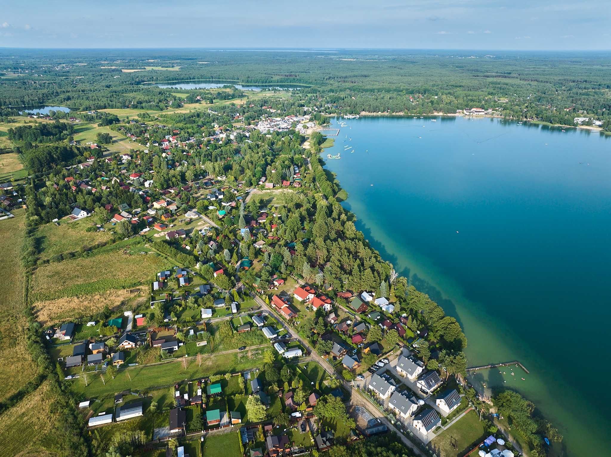 Piękna działka nad Jeziorem
