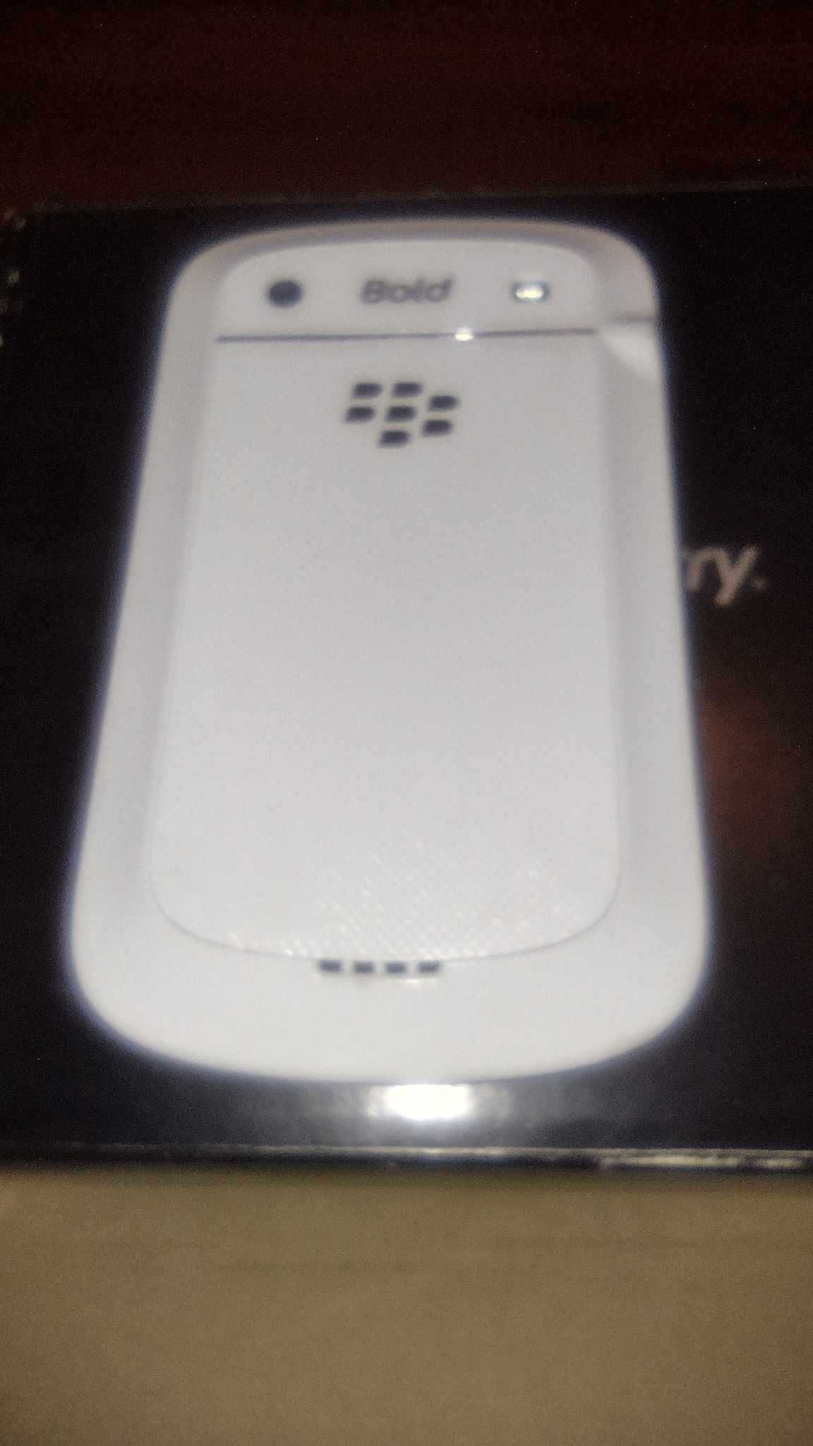 Dwa BlackBerry .