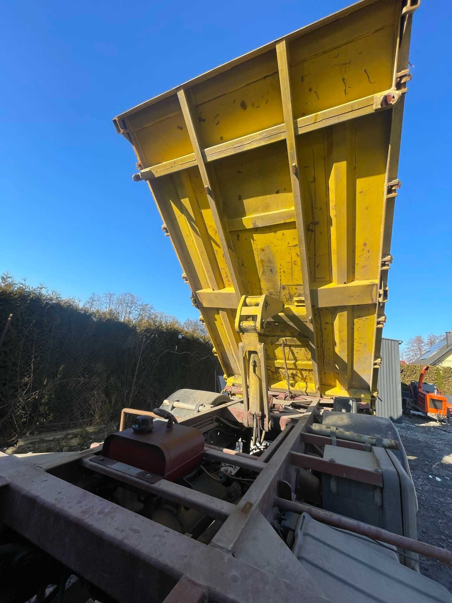 Cieżarówka Iveco EuroCargo 120M18 Duże Koła Zadbana
