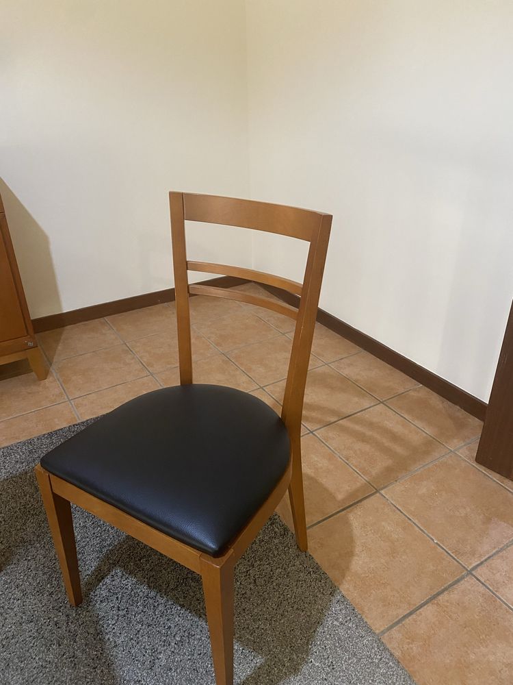Mesa de sala extensivel com 4 cadeiras