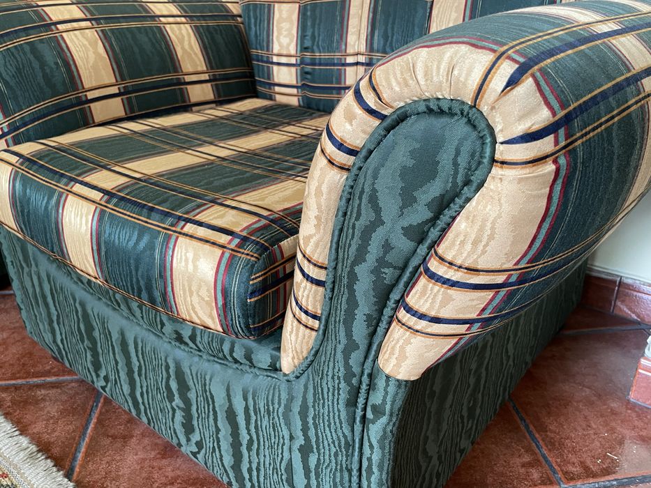 Conjunto 2 sofas individual e sofá cama