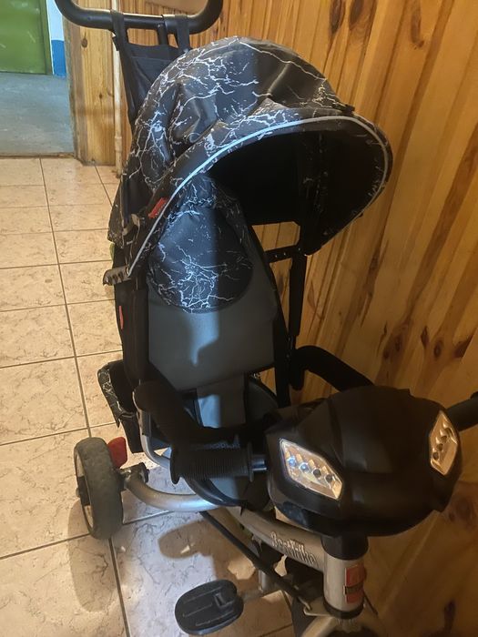 Велосипед з дитячою ручкою