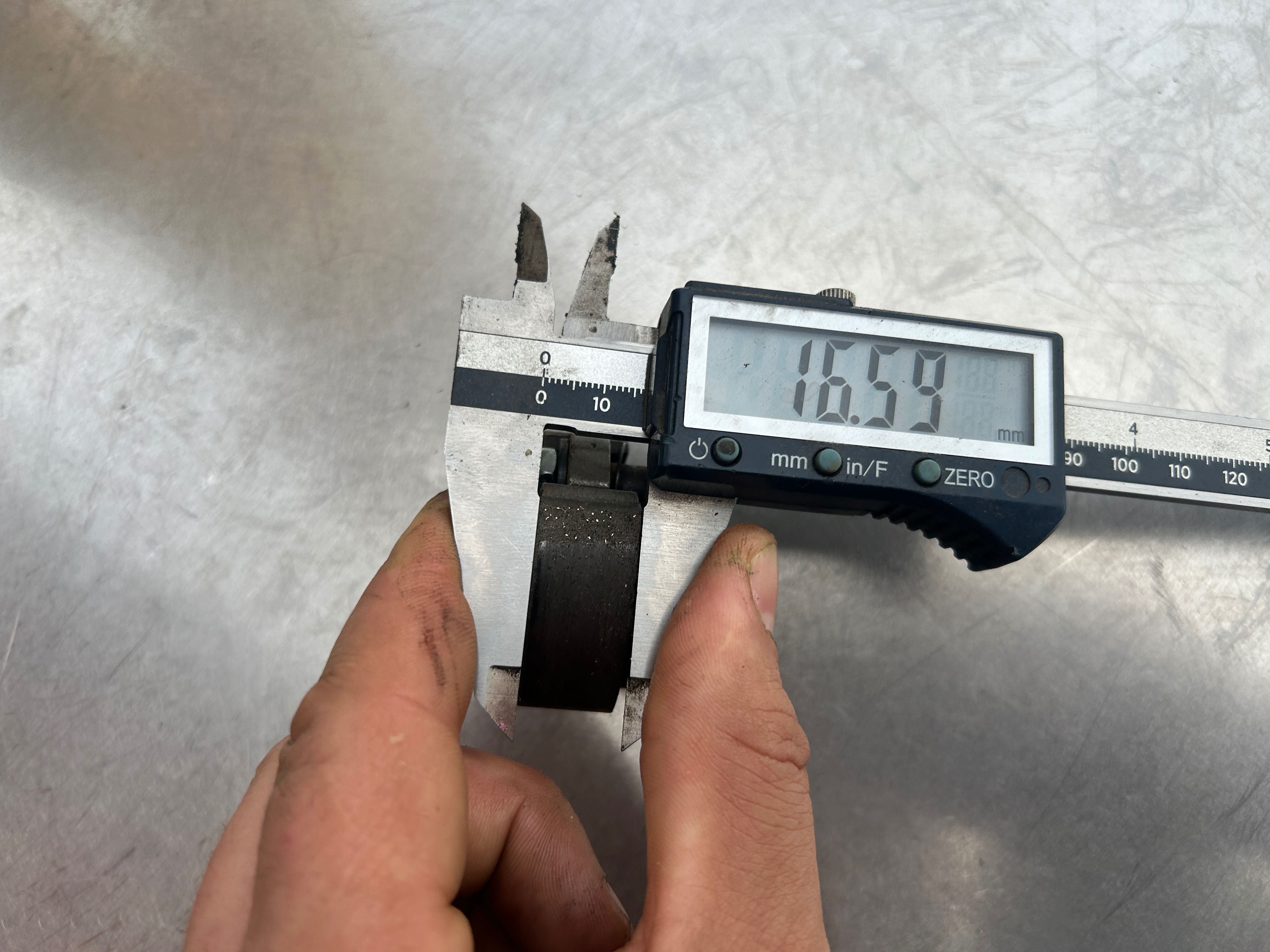 Sprzęgło Makita EM2600U ER2600L LT27 Dolmar MS-27C MS-27U (419)