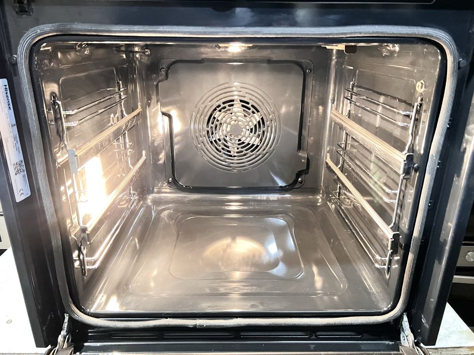 Духовка Gorenje з пароваркою (Словенія)