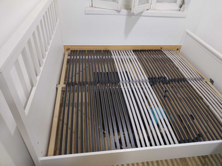 Cama IKEA Hemnes na cor branco