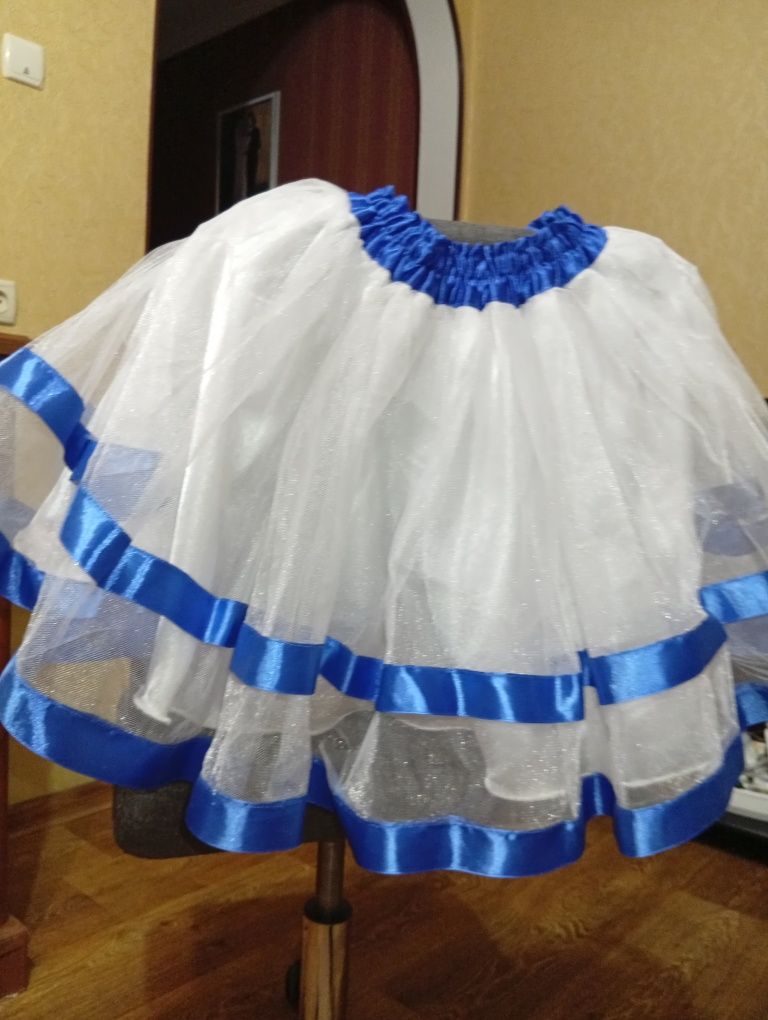 Продам юбки фатиновые