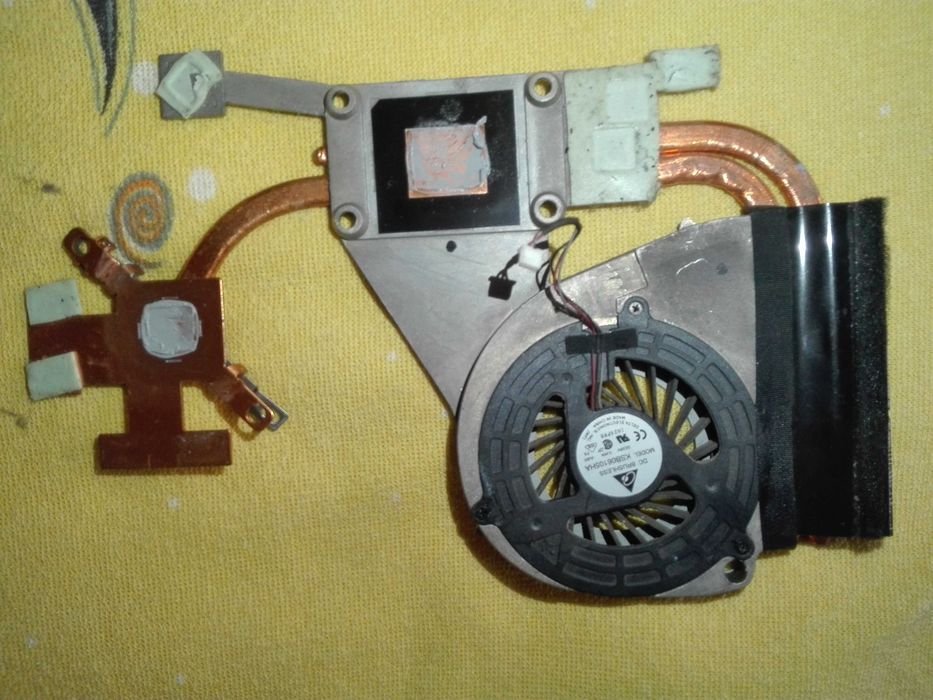 кулер  atoju003dro з вентилятором  KSB06105HA для ноутбука