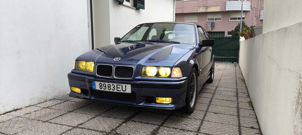 Vendo BMW E36 316i  88 000KM