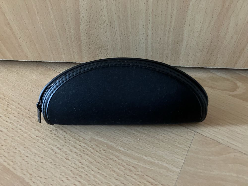 Oryginalne nowe etui futerał do okularów Emporio Armani